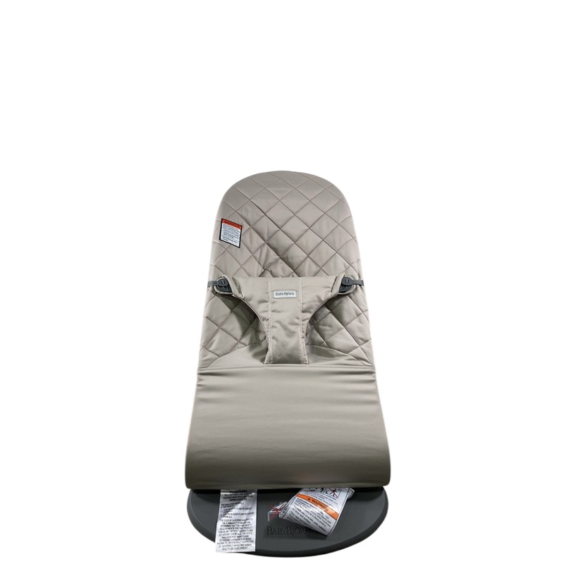 BabyBjorn Bouncer Bliss, Light Gray Frame, Sand Gray Cotton Classic Quilt woven