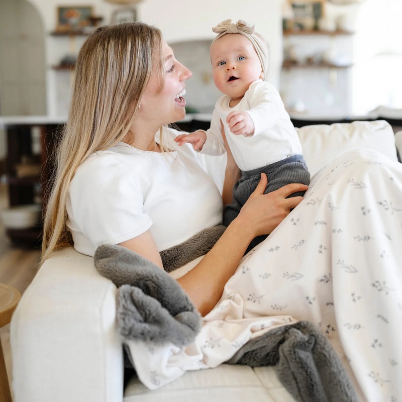 Jasmine Minky/Lush Throw Blanket – Home Throw