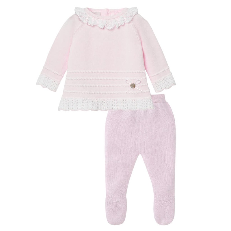 Eido Top and Esencial Pants Set