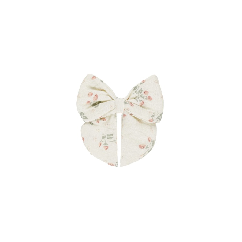 Quincy Mae Bow – Strawberries