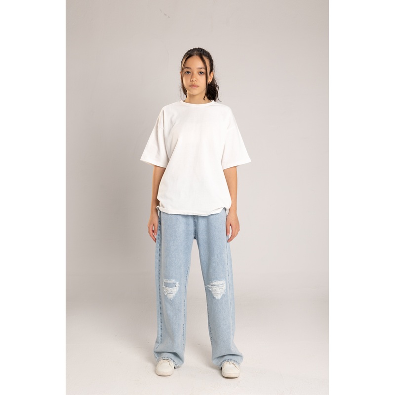 Ripped Regular-Fit Jeans