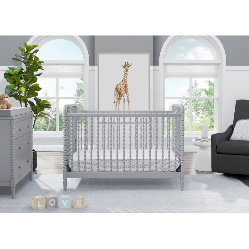 Saint 4-in-1 Convertible Crib