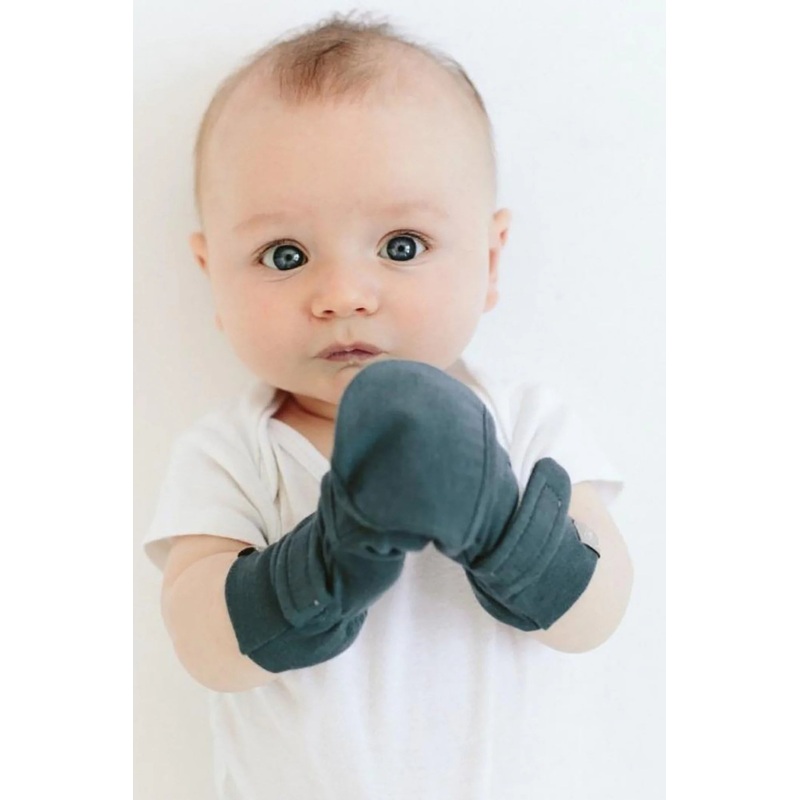 Goumi Kids Stay On Mitts – Midnight