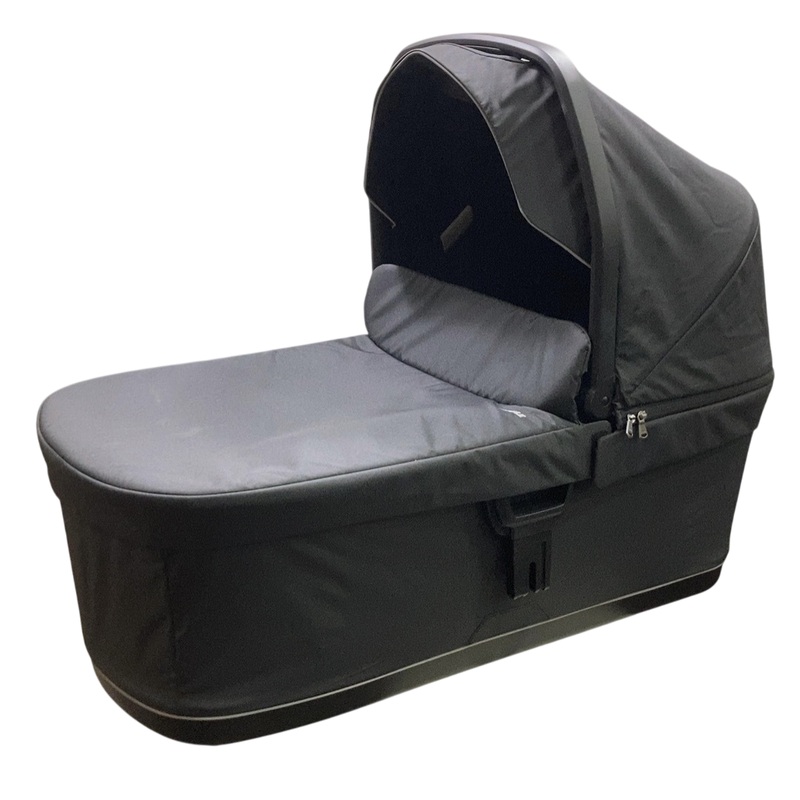 Thule Urban Glide Bassinet, 2024, Black