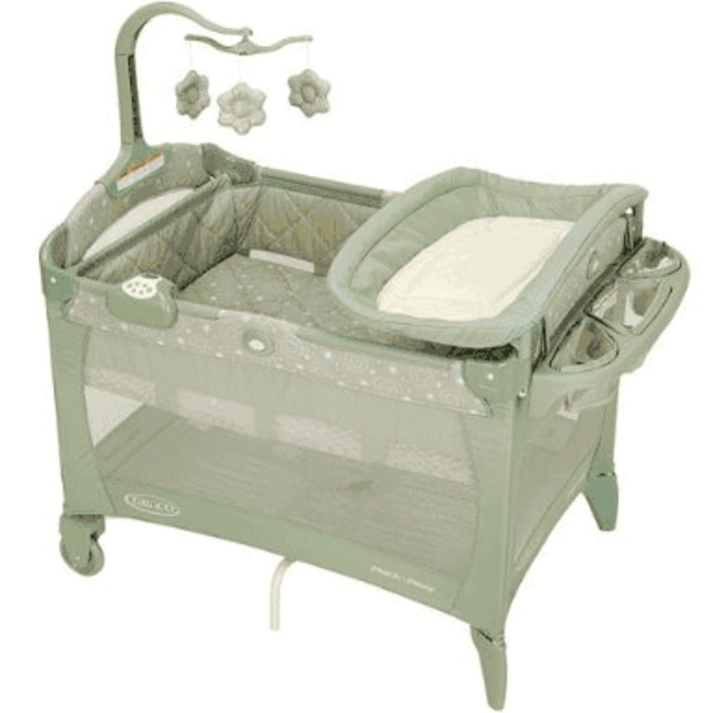 Graco Pack ?n Play Portable Playard 9E02ZOE Zoe