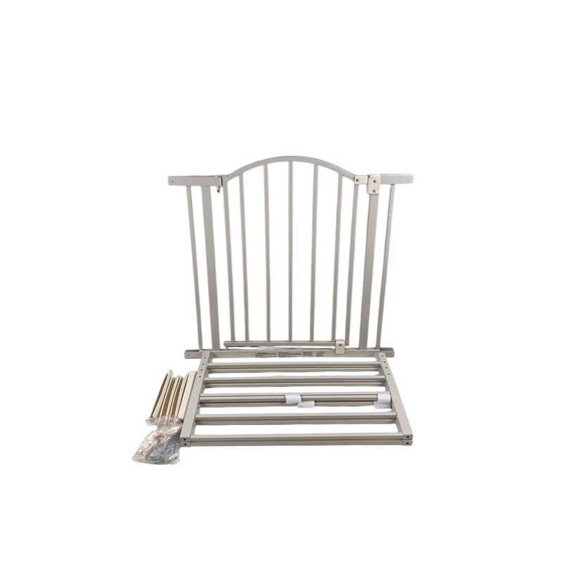 Summer Infant Extra Wide Walk Through Gate, White