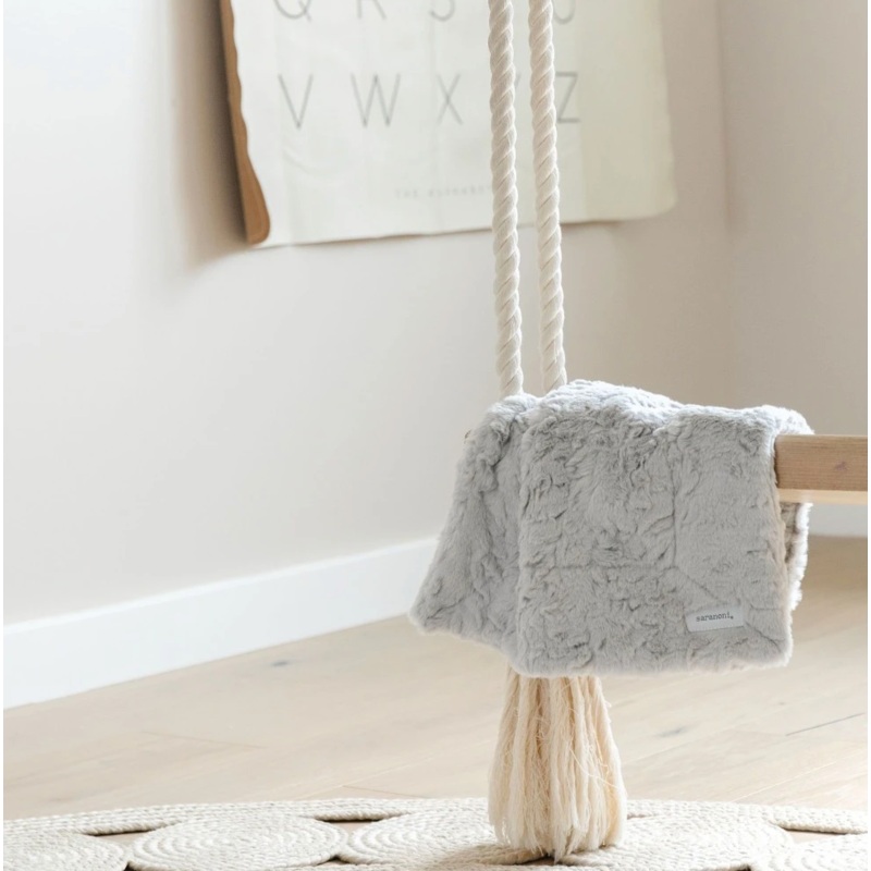 Pebble Dream Blanket – Mini