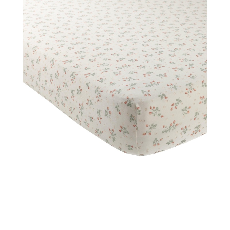 Quincy Mae Bamboo Crib Sheet || Strawberries