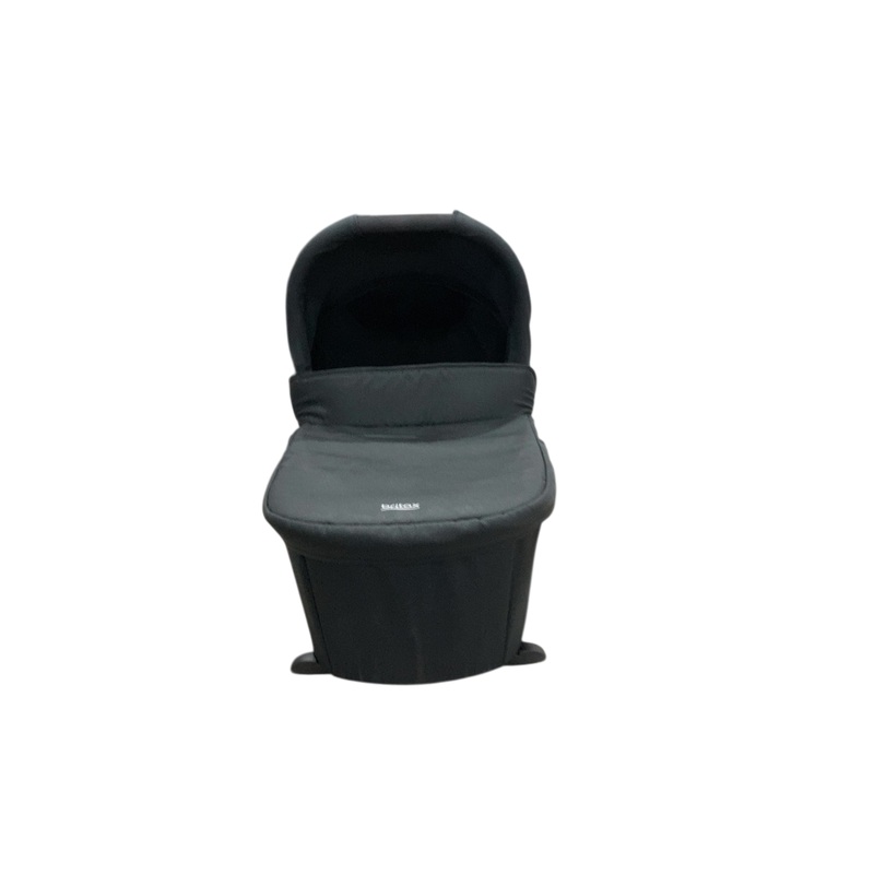 Britax Zinnia Bassinet, Onyx Glacier