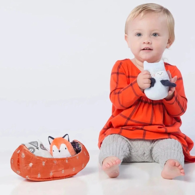 Manhattan Toy – Camp Acorn Canoe Buddies