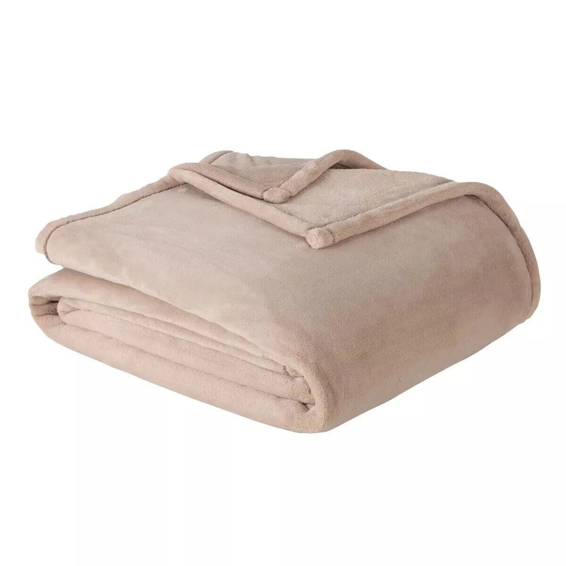 Luxe Loft King Blanket – Beige 112″ x 92″