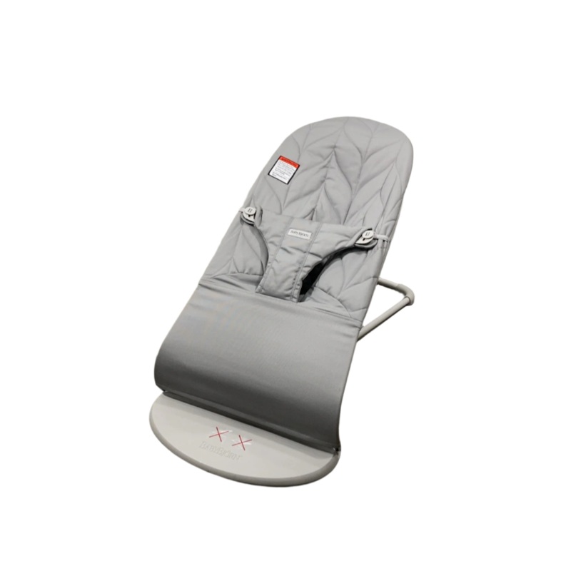 BabyBjorn Bouncer Bliss, Light Gray Cotton Petal Quilt, Light Gray Frame
