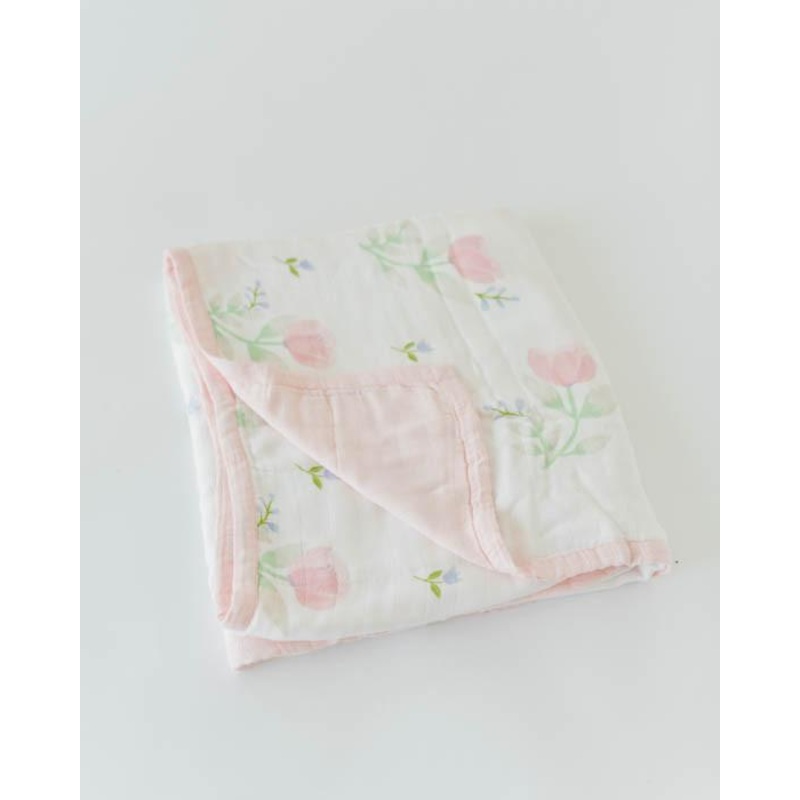 Little Unicorn Deluxe Muslin Quilt – Pink Peony