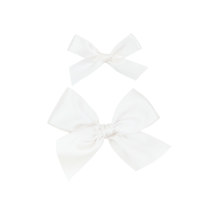 Satin Bow – White Clip