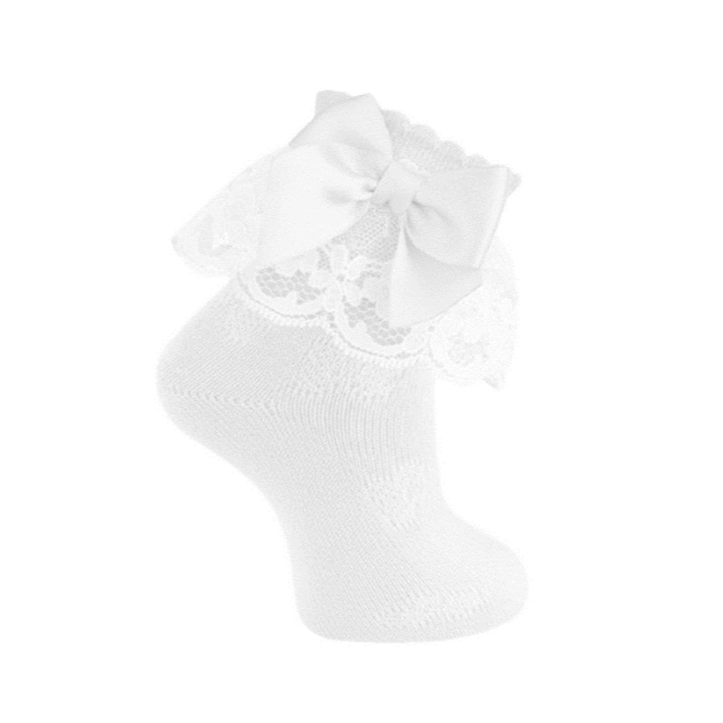 Scottish Yarn Ruffle and Bow Short Socks – White