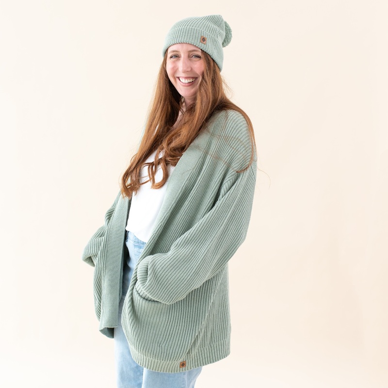 Chunky Knit Women’s Oversized Cardigan in Thyme