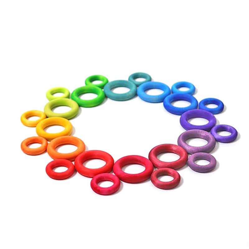 Grimm’s Wooden Building Rings Rainbow
