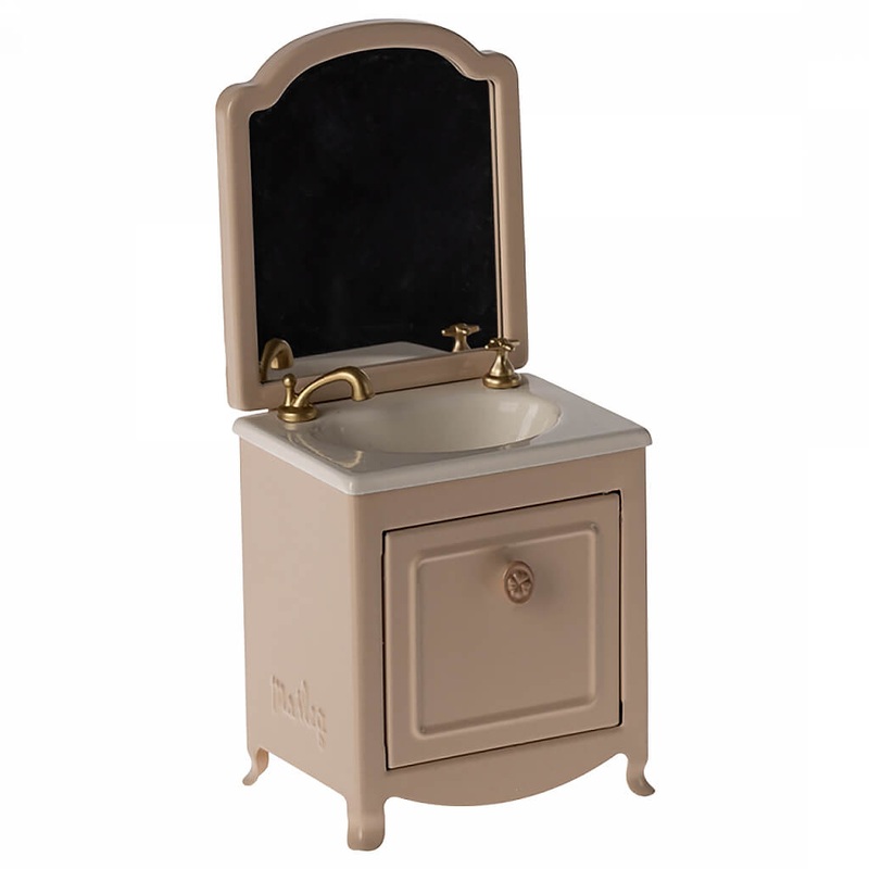 Sink Dresser Mouse Powder