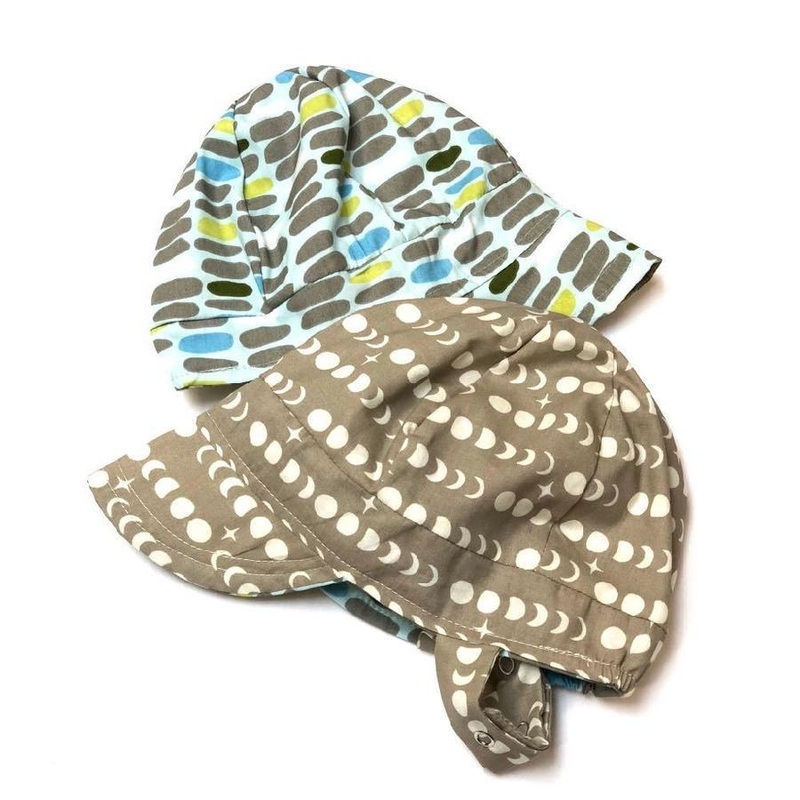 Organic Reversible EcoCap Sun Hat – Moonrocks 0-3 months/XXS