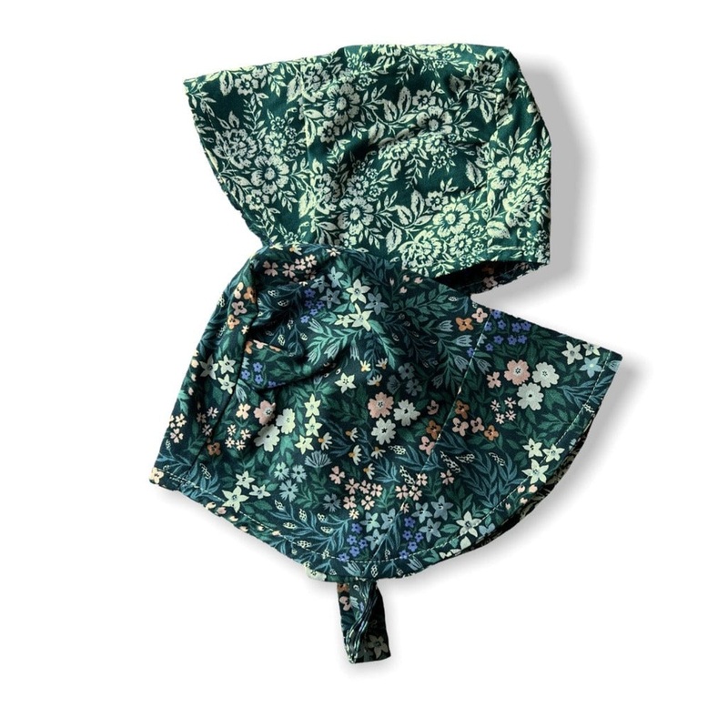 Organic Reversible EcoBonnet Sun Hat – Lacy Blossoms XXS (0-3 months)