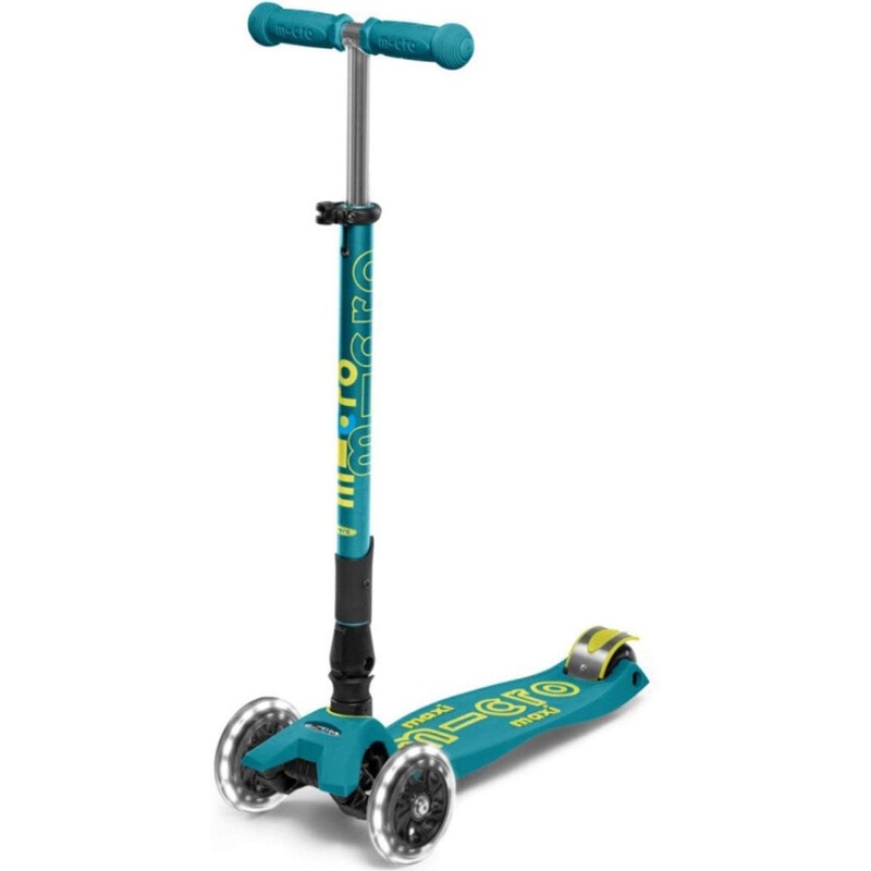 Maxi Deluxe LED Foldable Scooter Berry Red