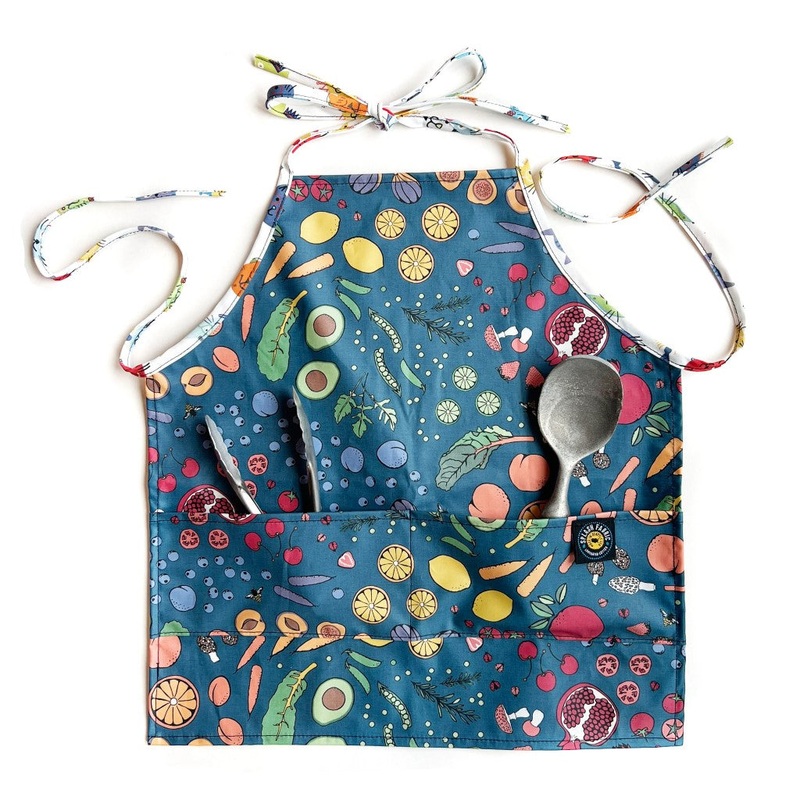 Kids Wipe Clean Apron – Kale