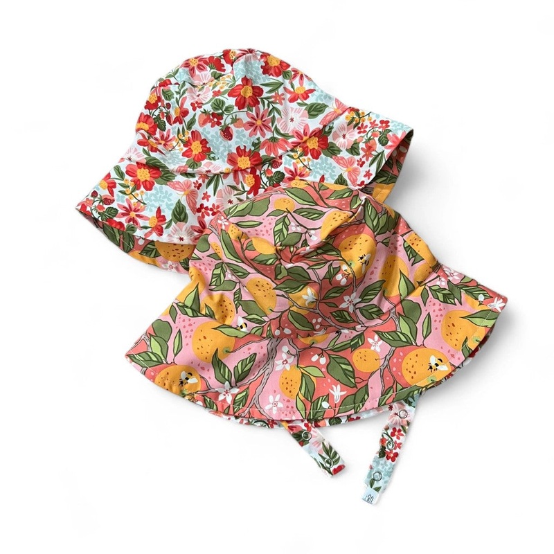 Organic Reversible Bucket Sun Hat – Strawberry Lemonade XXS (0-3 months)